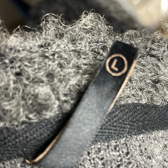 Soyaconcept Women’s Longline Sweater Large Zip Up Teddy Bear Gray Black - Picture 9 of 13